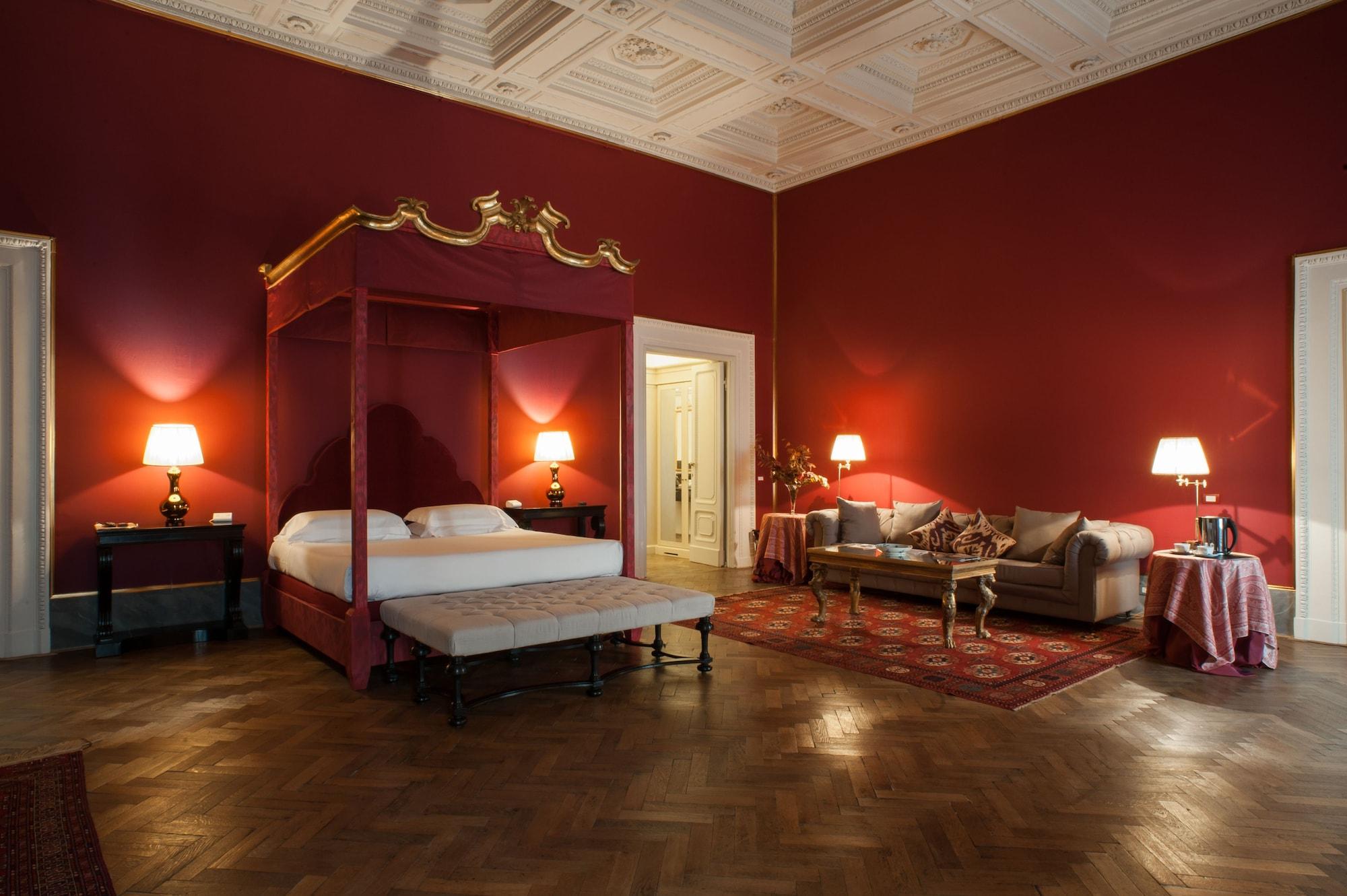Al Palazzo Del Marchese Di Camugliano Residenza D'epoca Hotel Florencia