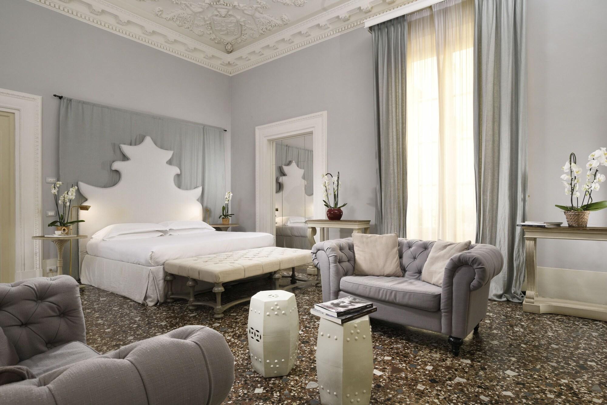 Hotel Al Palazzo Del Marchese Di Camugliano Residenza D'epoca Florencia